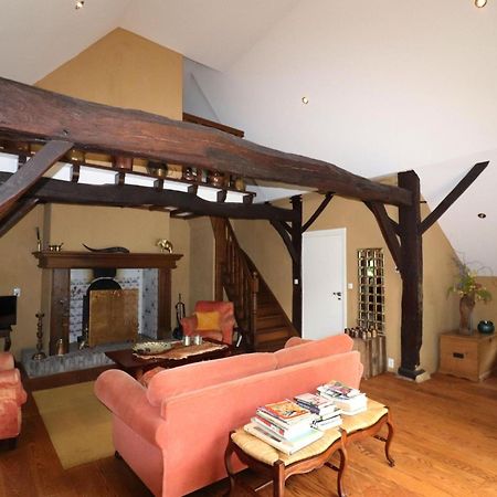 Villa On An Estate In Rheezerveen With Garden エクステリア 写真